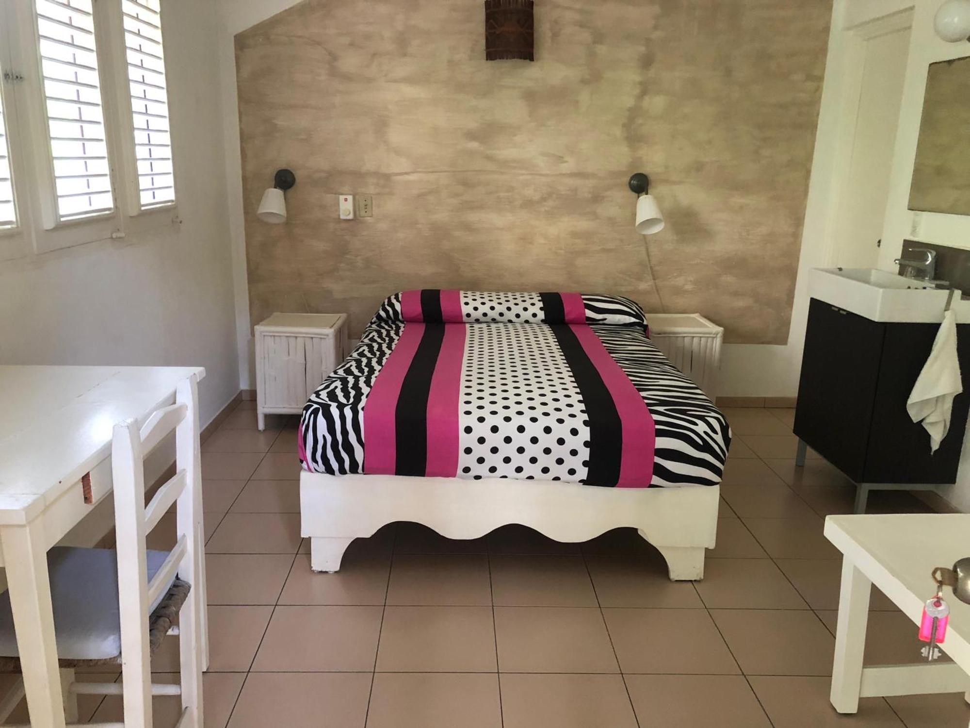 Hotel Casa Robinson Лас Теренас Екстериор снимка