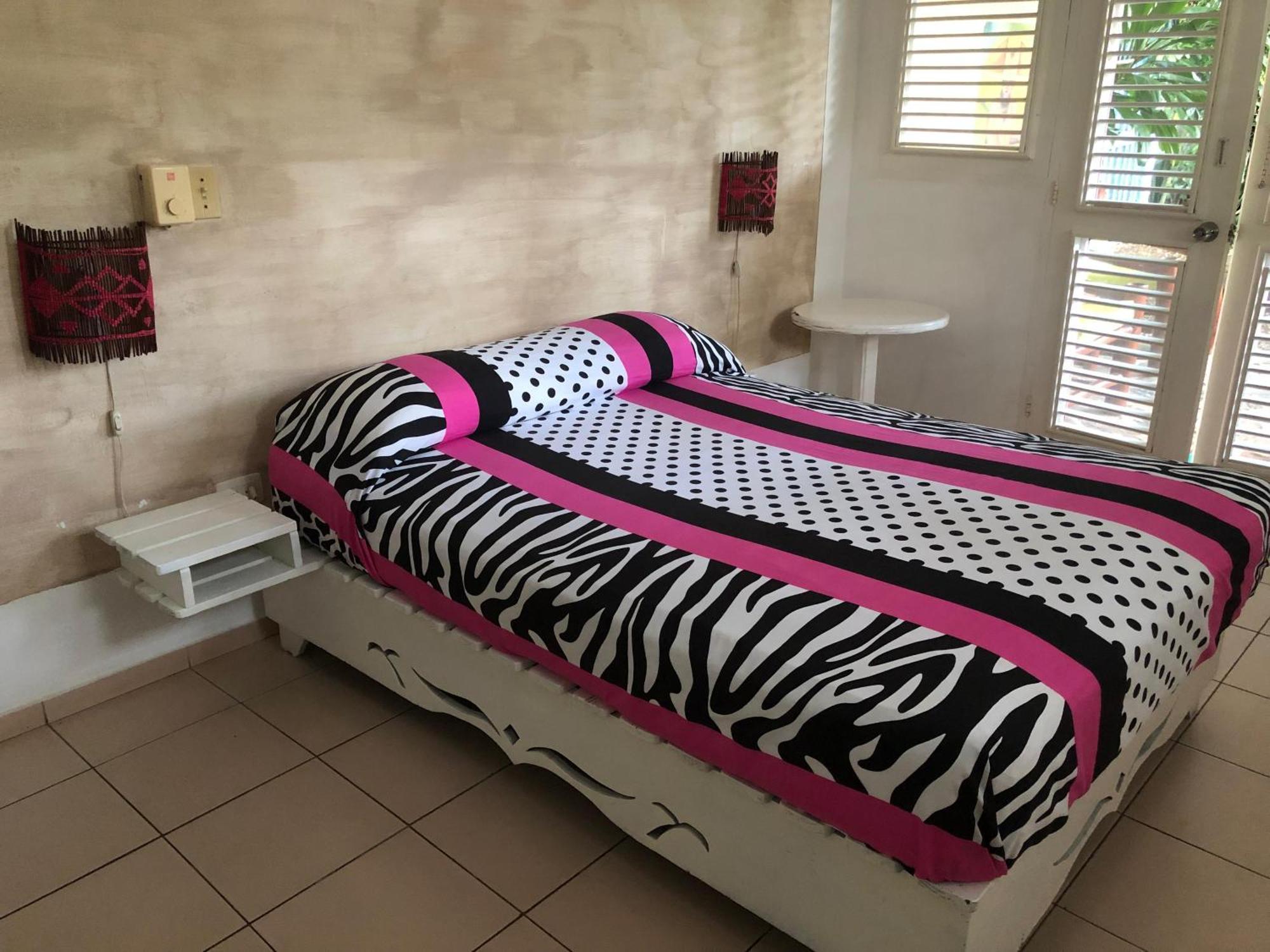 Hotel Casa Robinson Лас Теренас Екстериор снимка