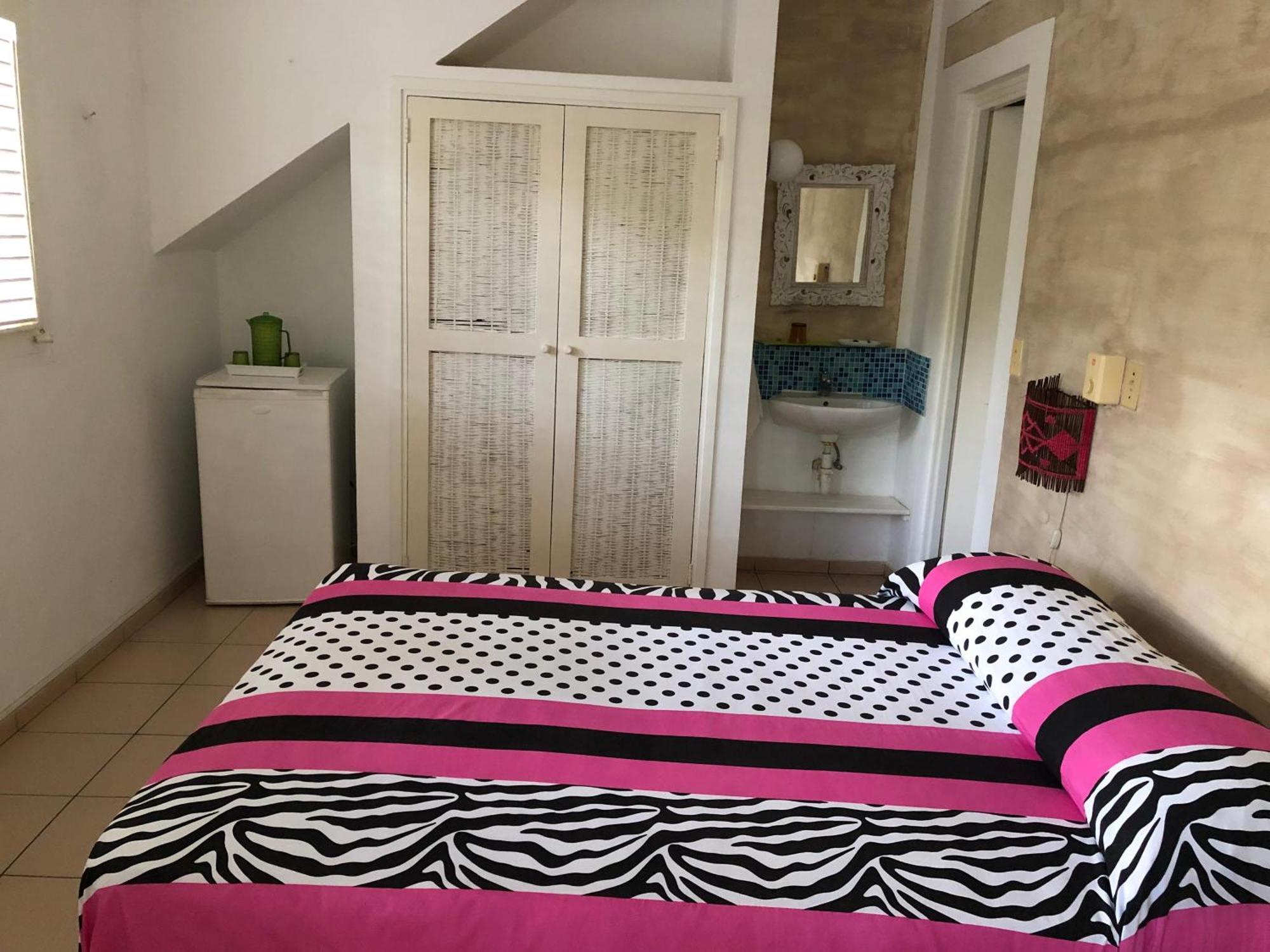 Hotel Casa Robinson Лас Теренас Екстериор снимка