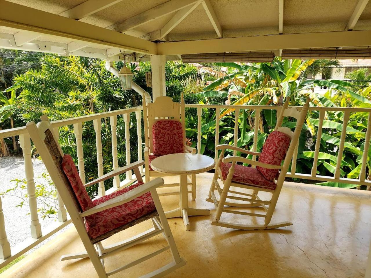 Hotel Casa Robinson Лас Теренас Екстериор снимка